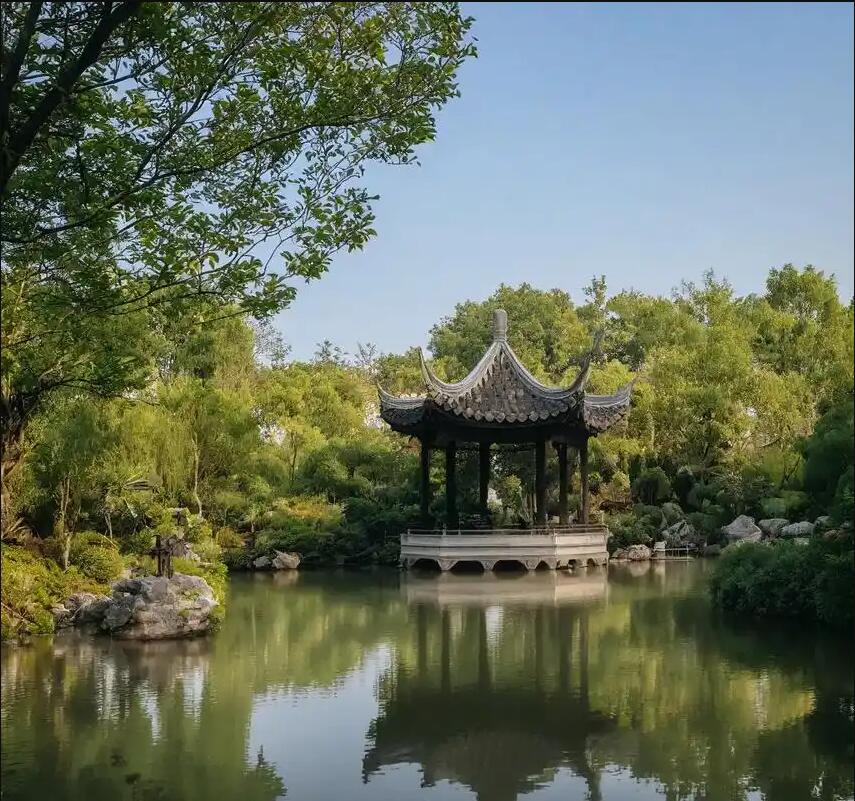 泰安泰山争辩餐饮有限公司